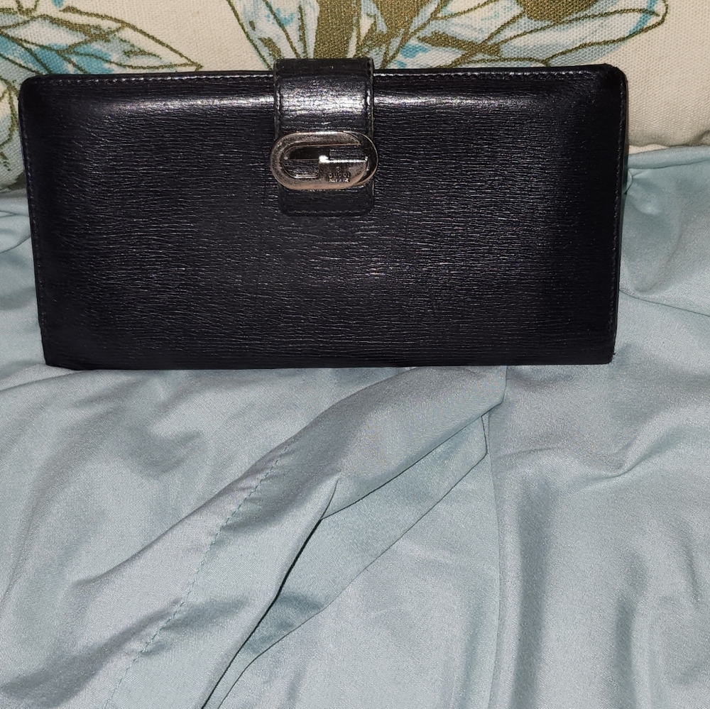 GUCCI WALLET(USED)